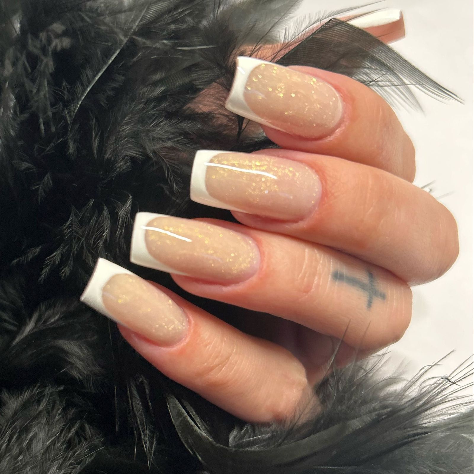 Klassieke french op vierkante nagels